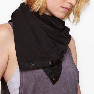 Lululemon scarf